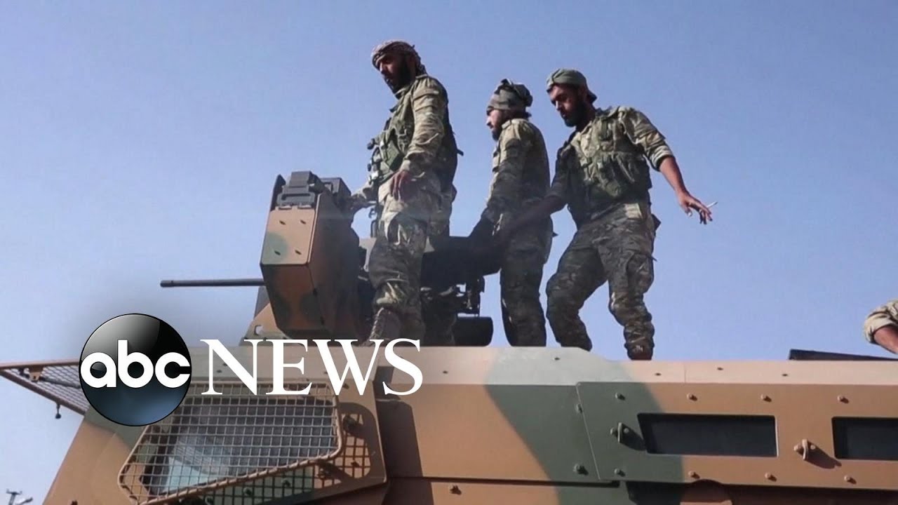 Thousands of people try to escape warfare in Syria l ABC News
