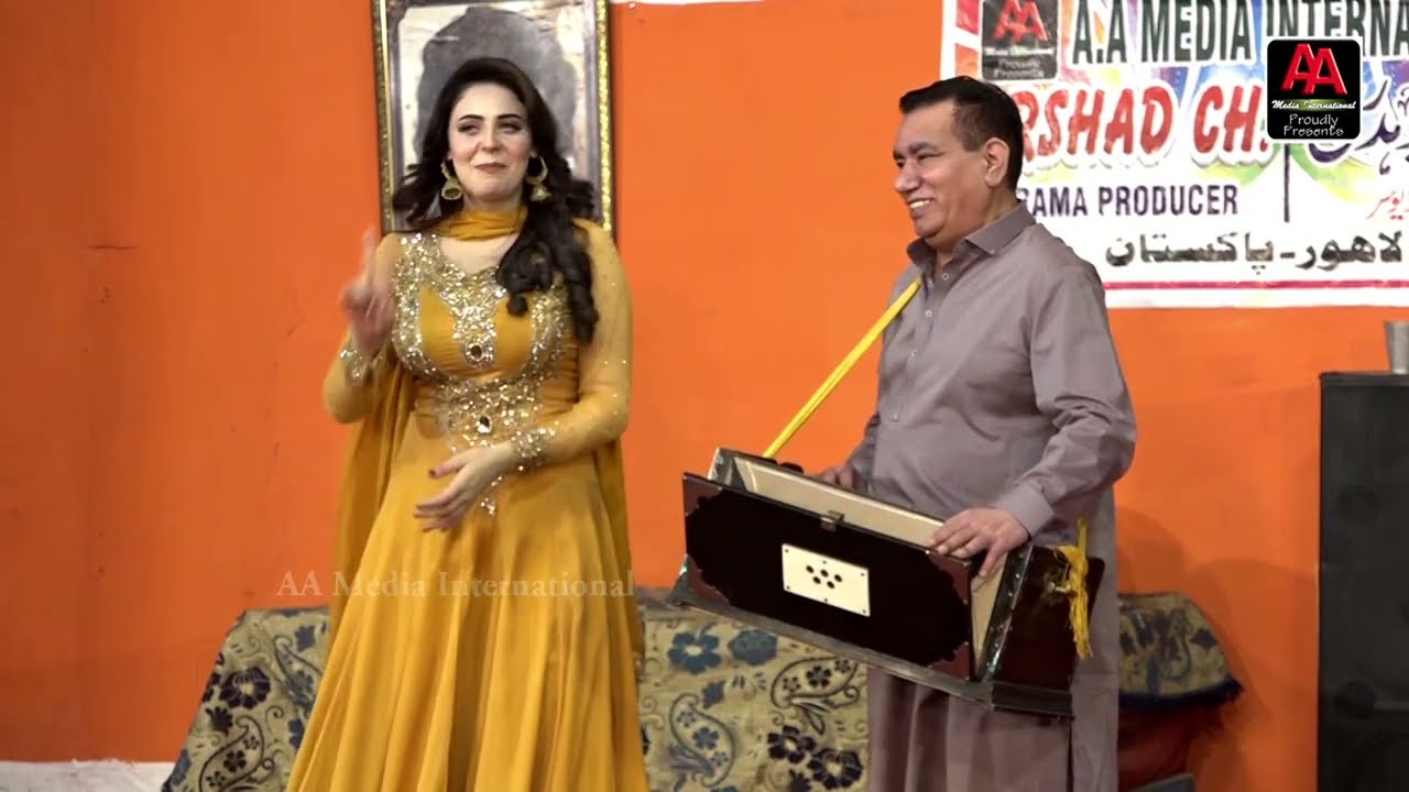 НАСИР ЧИНИОТИ | ДИДАР МУЛТАНИ | НАДИМ ЧИТТА | АГА МАДЖИД