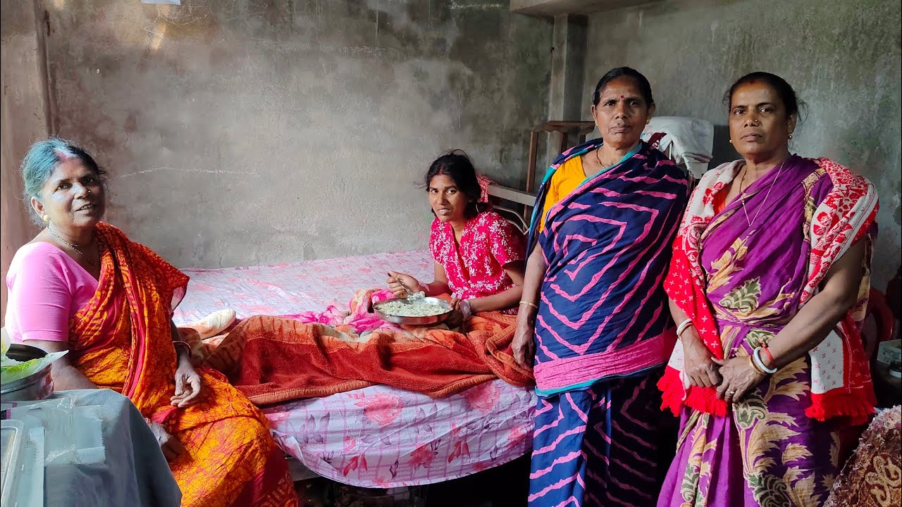 অনিমা কে নার্সিংহোম থেকে। আজ বাড়ি নিয়ে এলাম।