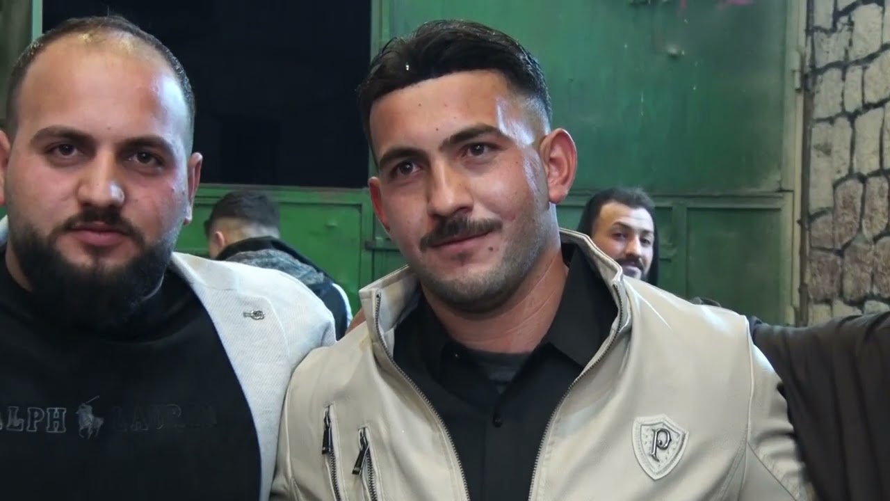 افراح جبرين ال جاويش زفاف العريس مصطفى محمد نايف الحميد ---الفنان عمر خيري جزء 1