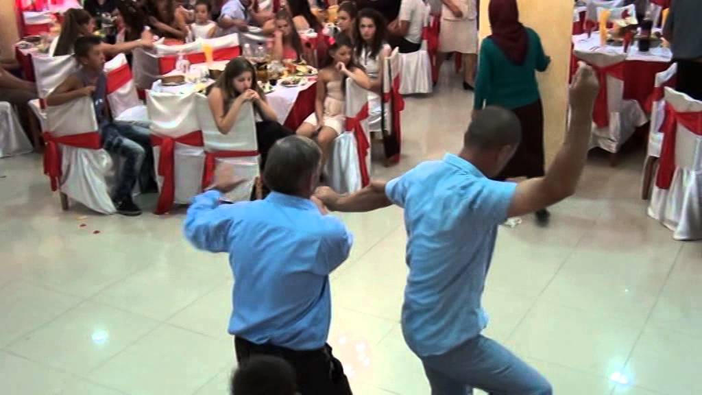 Valle dyshe  ,kercen Ylber Beqo dhe Rraim Lacka