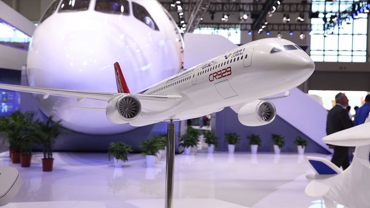 Prototype of China-Russia wide-body passenger jet CR929 makes debut at Airshow China