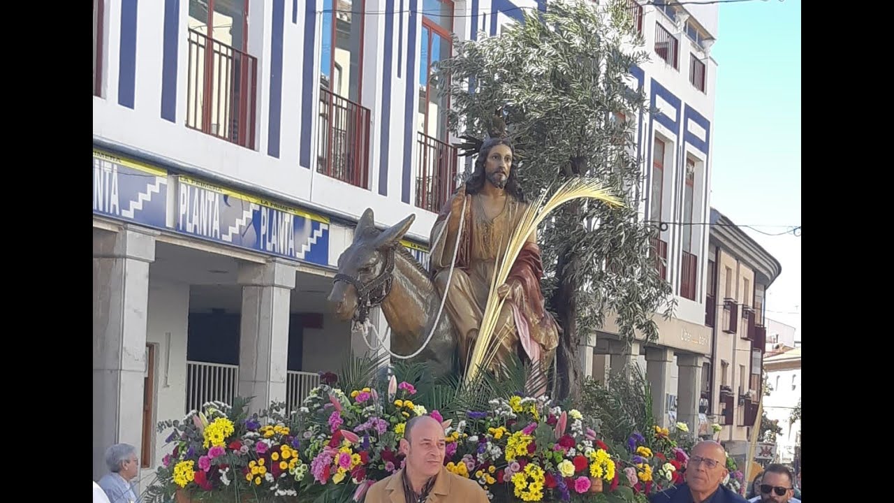 Arranca la Semana Santa en Valdepeñas con la Procesión del Borriquillo
