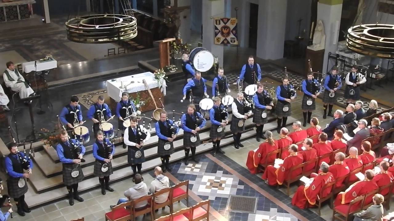 Comines Messe de la Fête des Louches