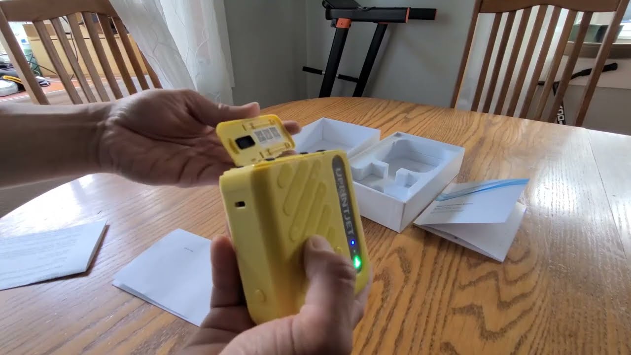 UPRINTJET B10 Mini Handheld Inkjet Printer Wireless WiFi Printer Review, very unique printer