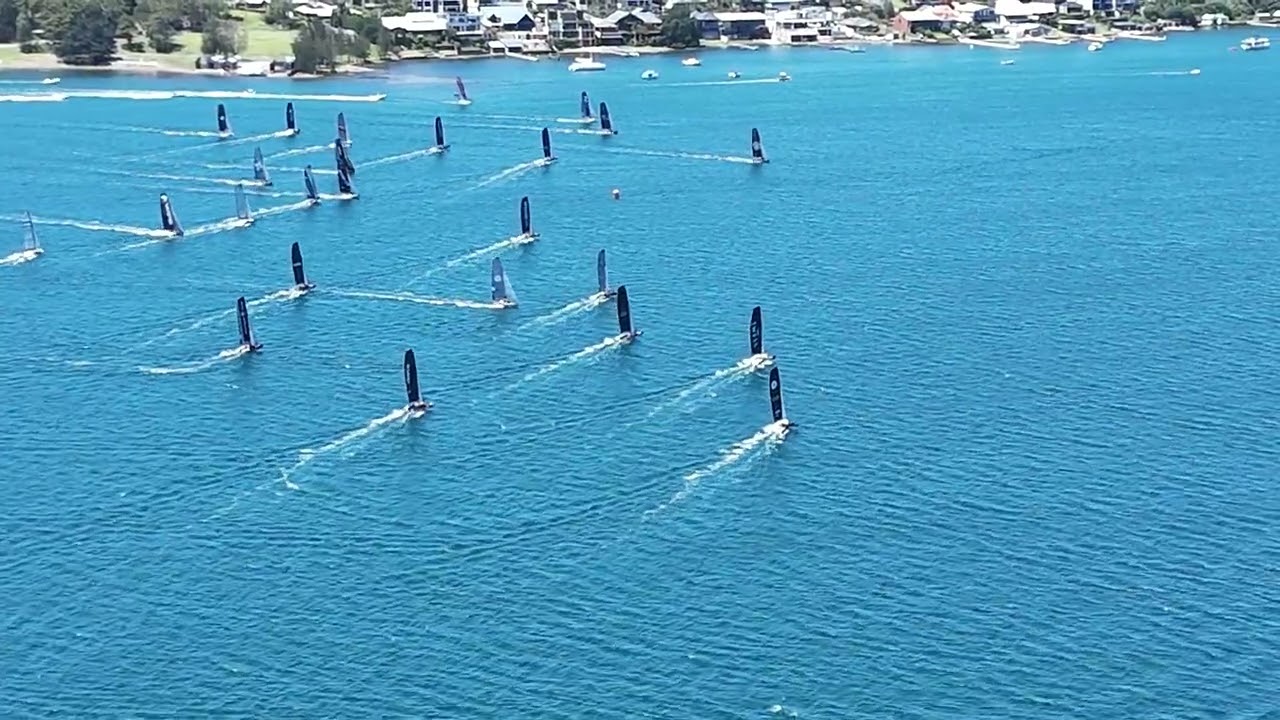 16ft Aussie Champs 2026 Race 4 start