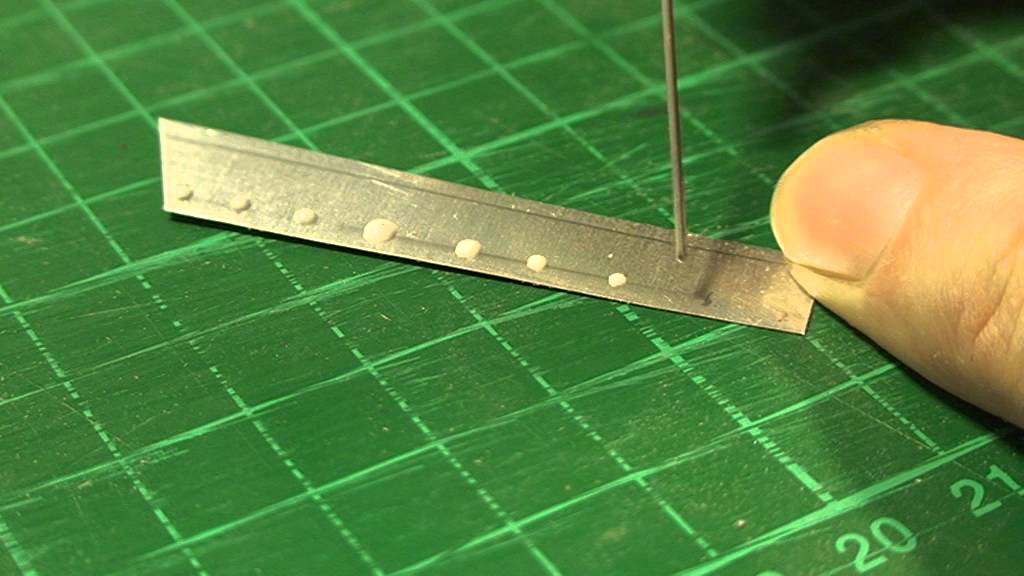 model airplane rivetting