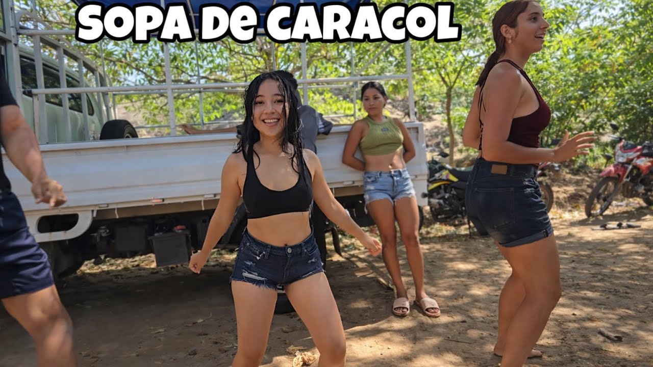 La Mini Y Odalis Bailan 😍La Sopa De Caracol 