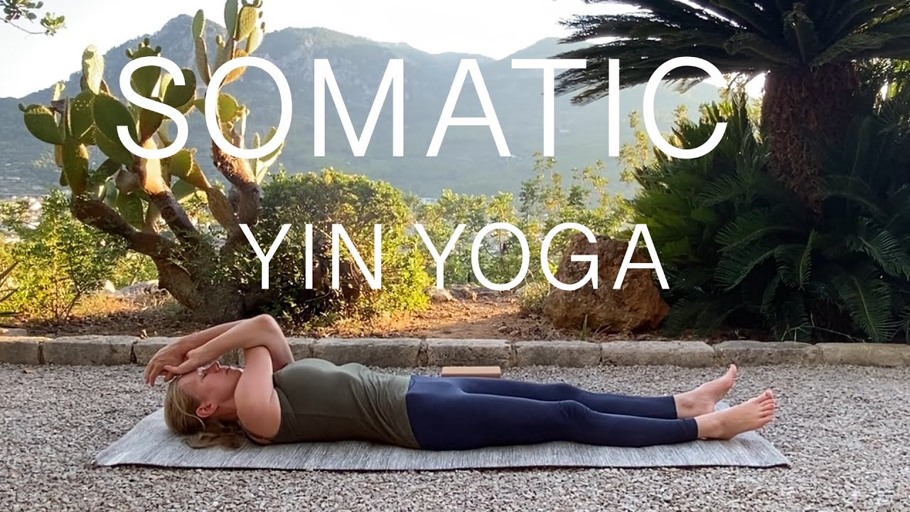 Somatic & Yin Yoga am Abend | für einen tiefen & erholsamen Schlaf | 20 Minuten