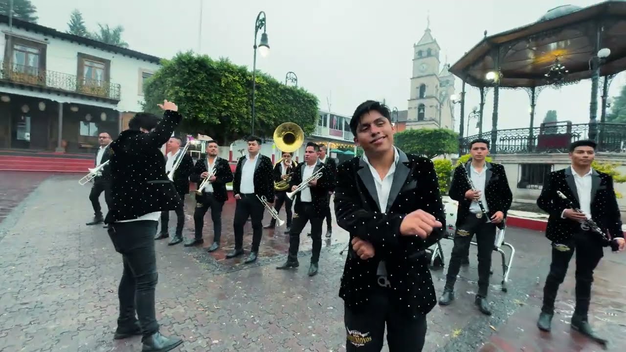 Toquen Mariachis · Banda Los Chirimoyos (Video Oficial)
