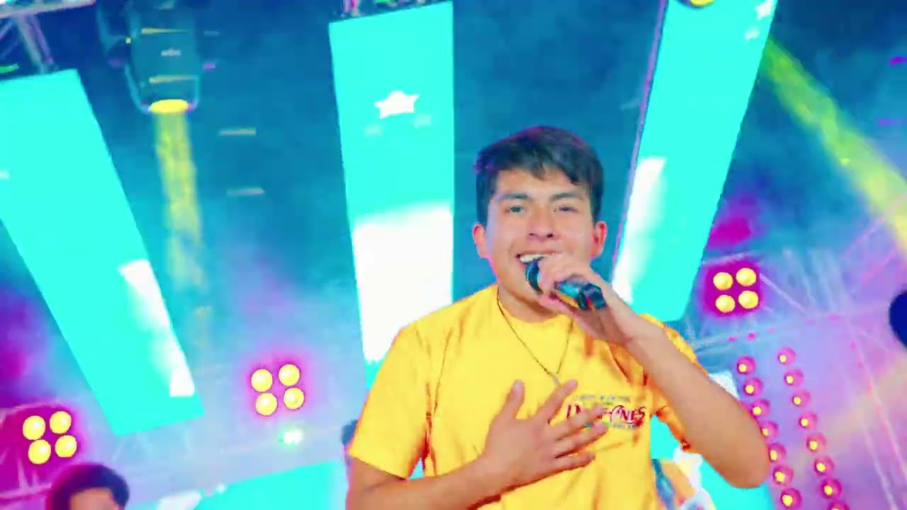 LOS DELFINES DEL AMOR - SALAY JATUN MASIS ( danny y deybis condori )