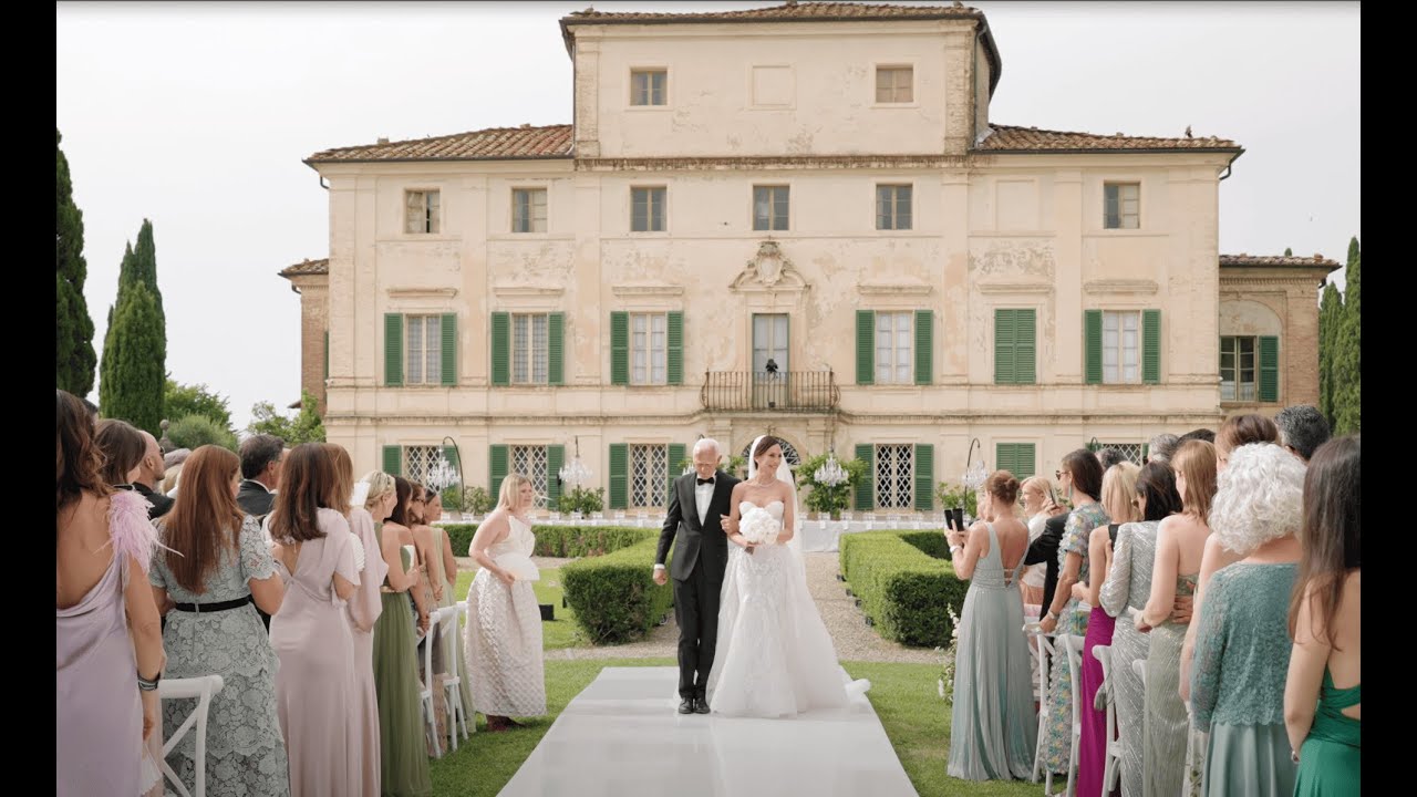 Wedding Day at Villa di Geggiano, Italy