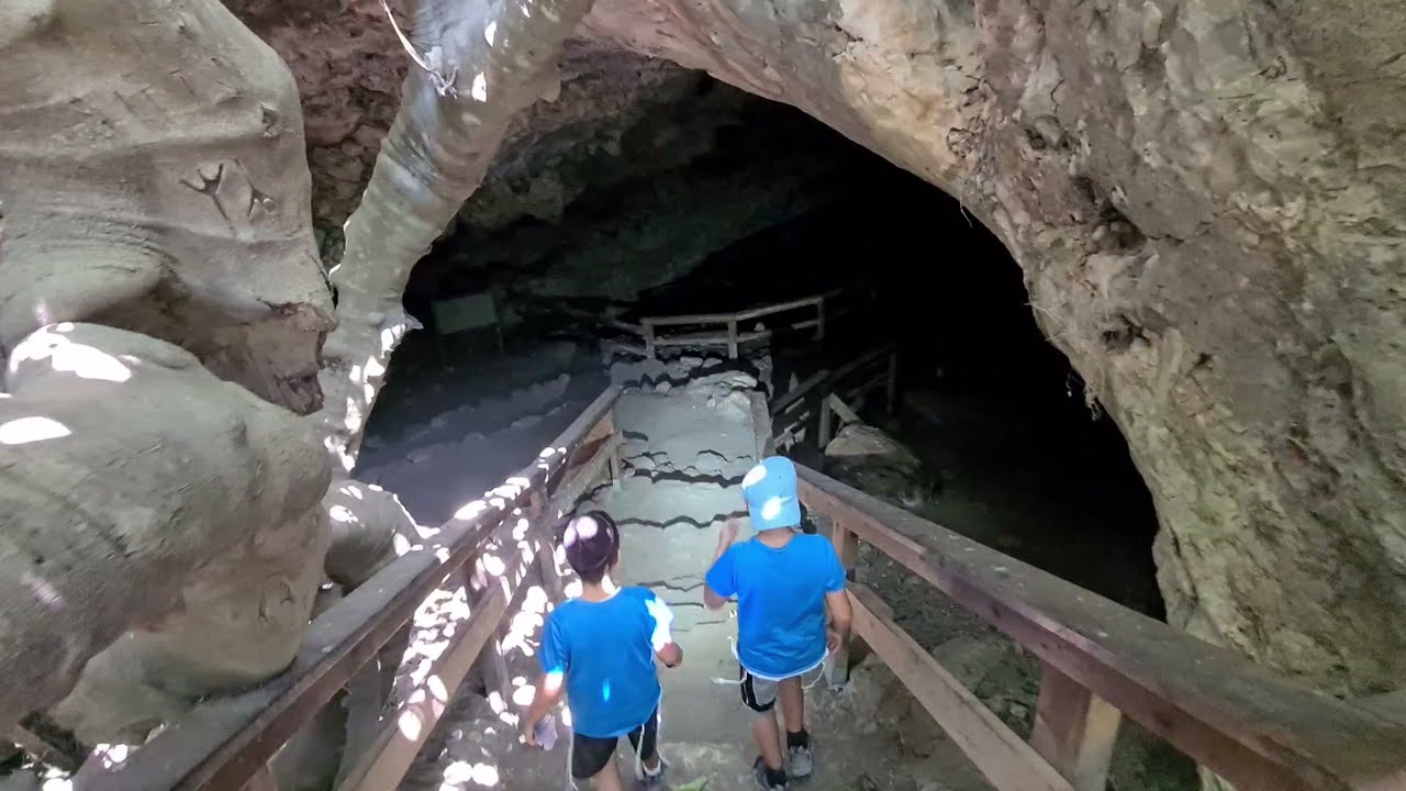 מערת התאומים