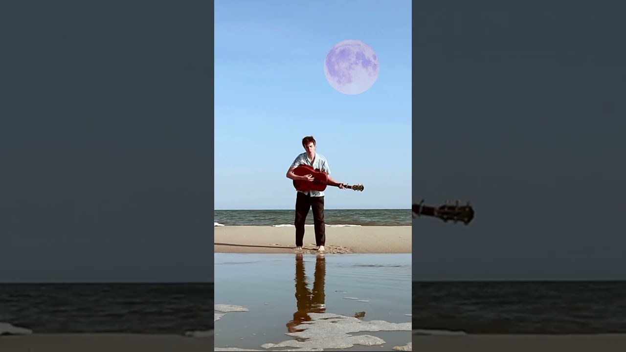 To the moon - Tom Moran