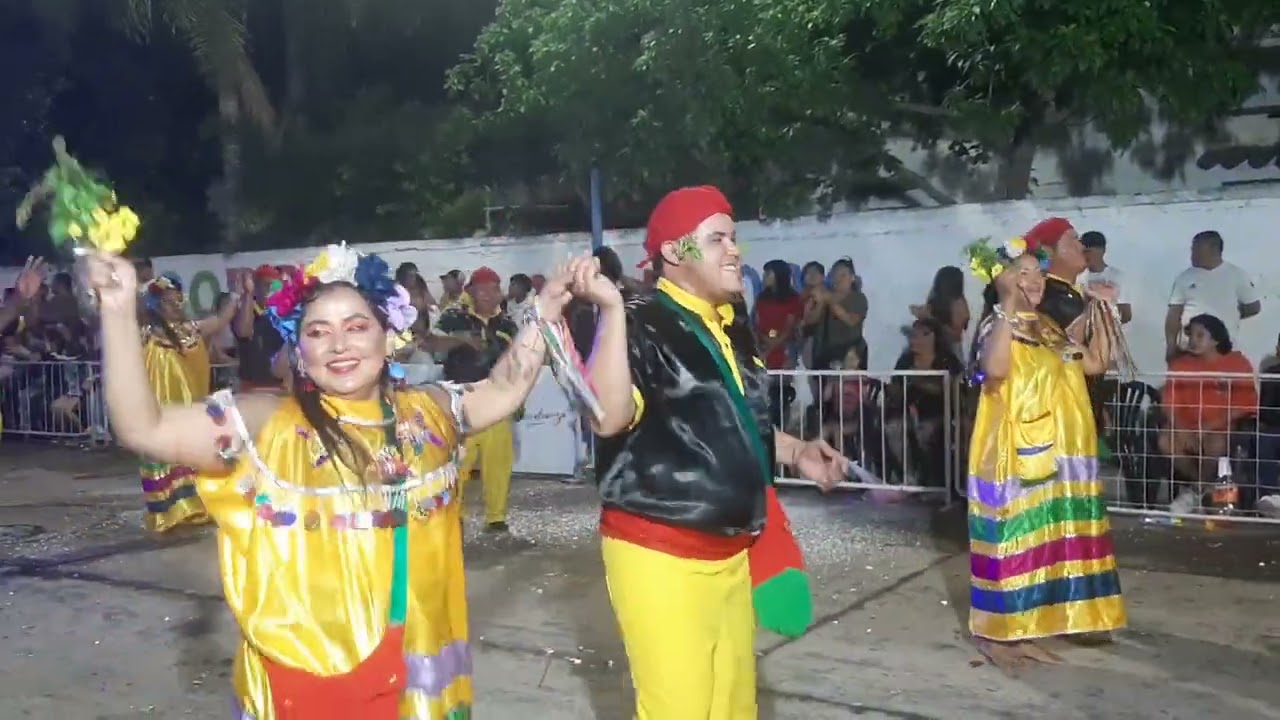 PIN PIN LA REINA DEL CARNAVAL CORSOS COLOR ORAN 2024 7MA NOCHE