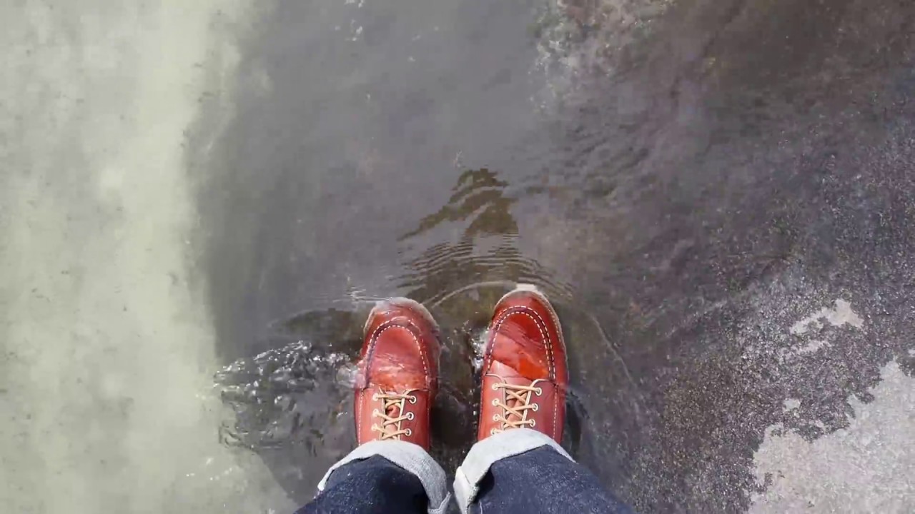 Red Wing 877 Water resistant test - Fail.