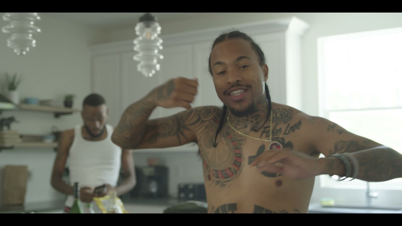 Tha Landlord - Back Door Vibes Ft Trapperman Dale (Official Music Video)