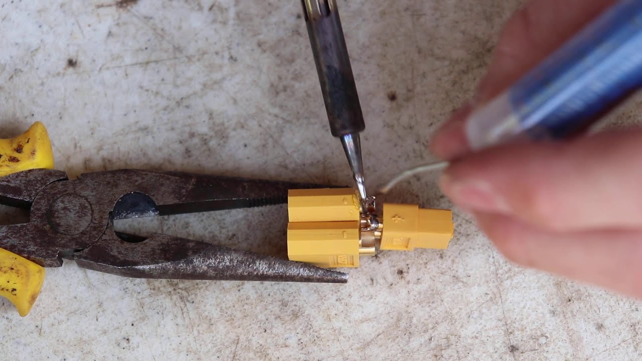 How to solder an XT60/XT90 Dual Outlet Connector