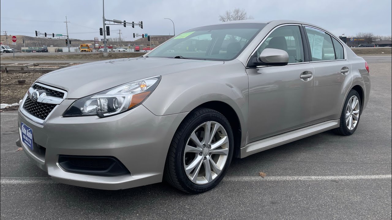 Subaru Legacy 2014 года