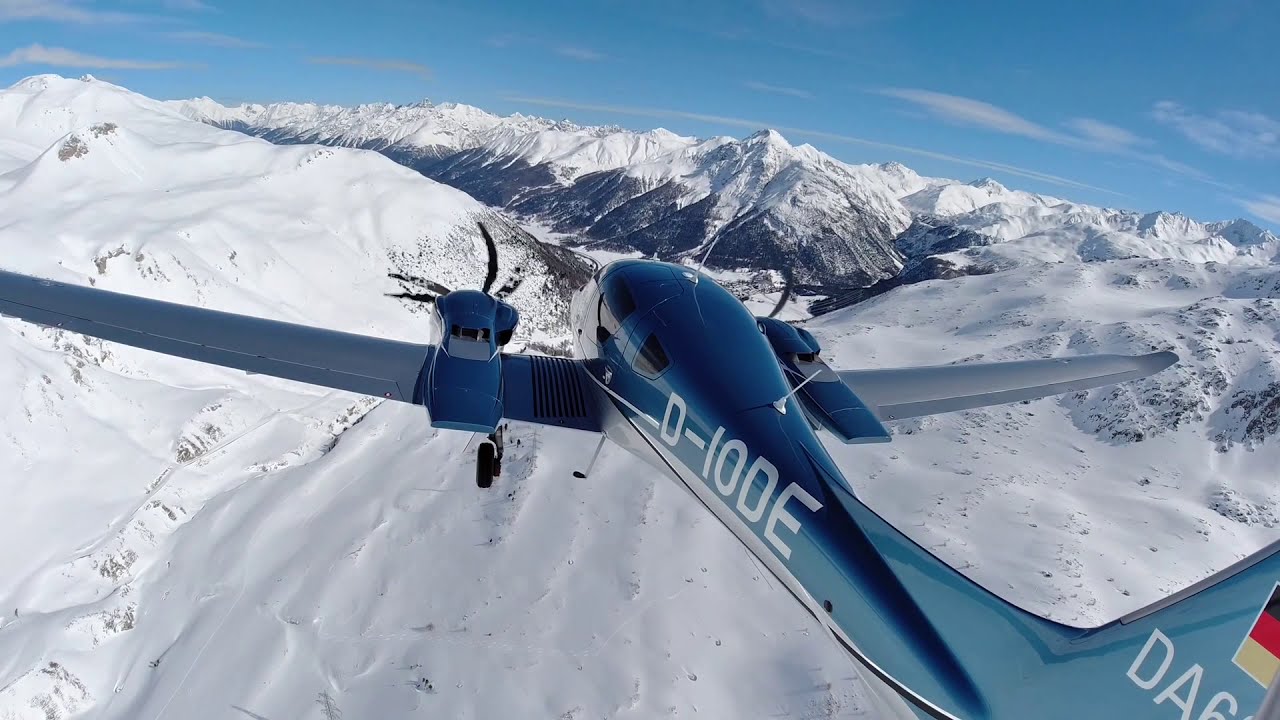 Diamond DA62, spectacular approach to Europe's highest airport St. Moritz