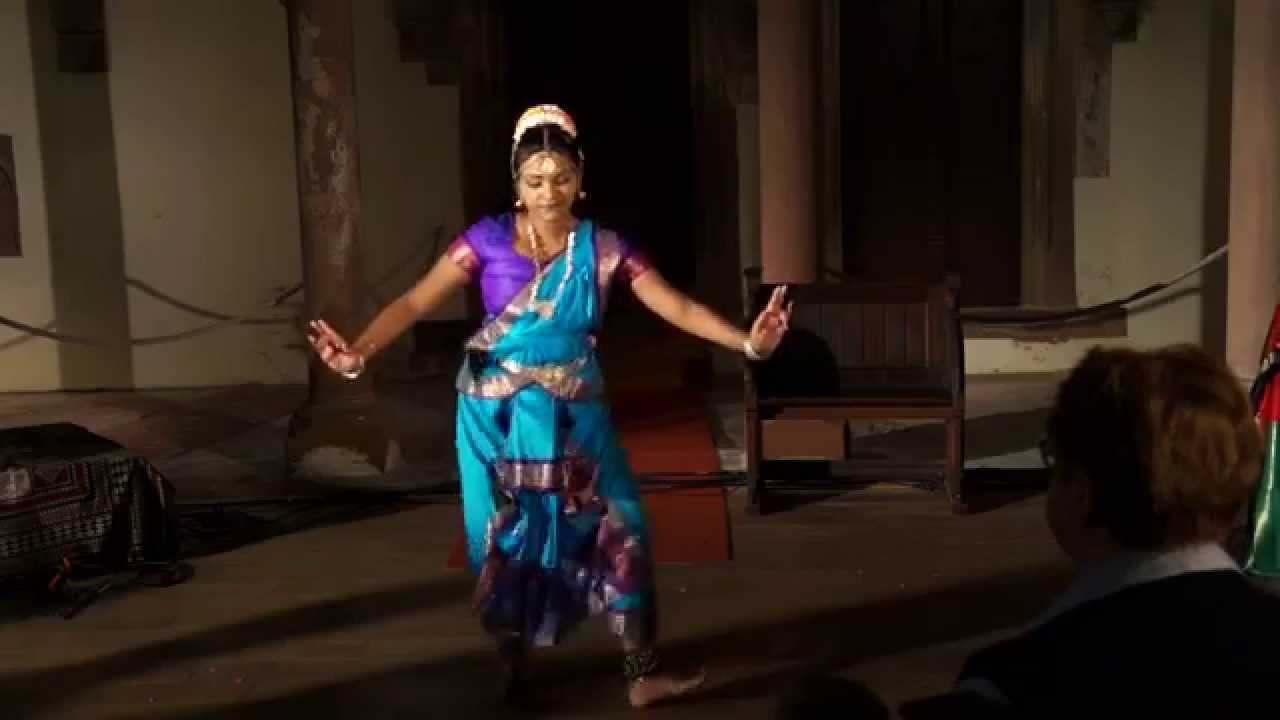 Bharata Tattouva Sangamam (danse partie 2)