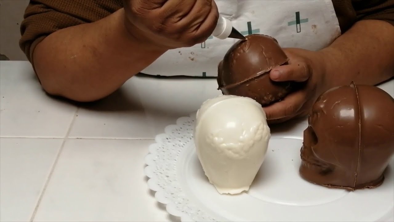 Gastronomía - Calaveritas de chocolate