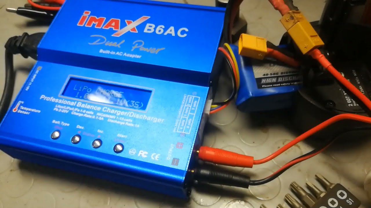 43 --- Caricabatterie universale IMAX B6AC - Universal battery charger