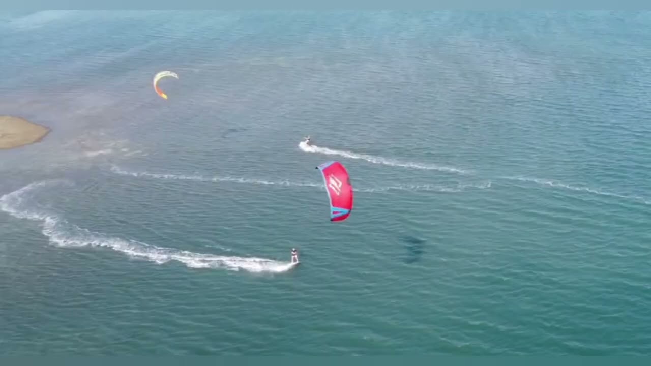 Kiting (Kitesurfing) at St Joris bay, Curaçao