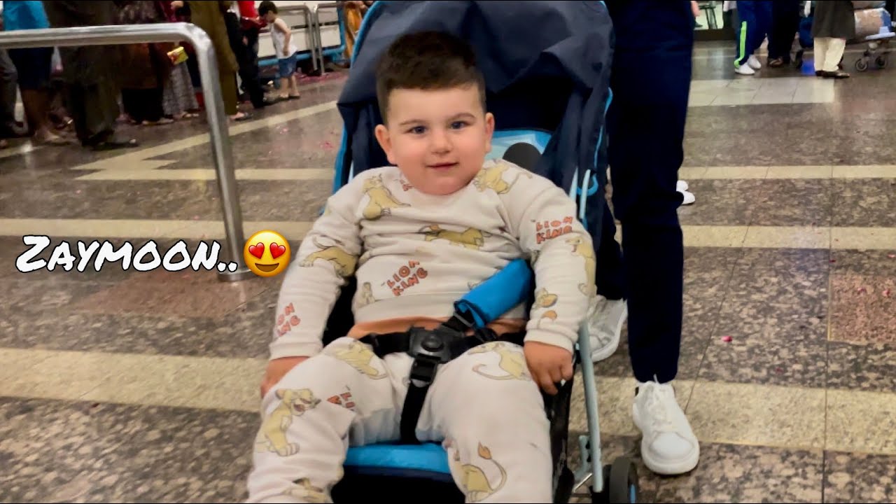 Here Comes The Zaynmoon 🙈💕 | Mini Vlog |