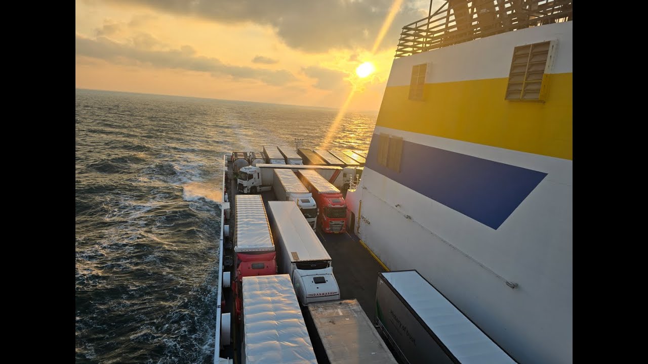 ep.4 ⚓ Trimit MG-ul ZS inapoi in China pe cargo-boat🚢 Peisaje de vis❤️ 🫶🚢