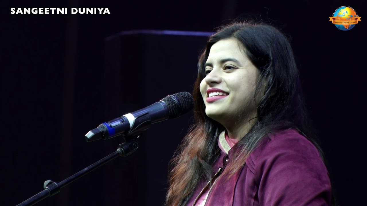 Kavita Tiwari || Kavi Sammelan || Simaria Sahitya Mahakumbh || Morari Bapu Ramkatha
