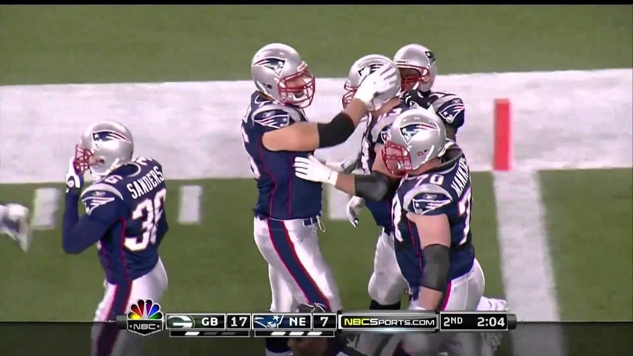 NE Pats Dan Connolly 71 yard kickoff return vs GB Packers on SNF!!