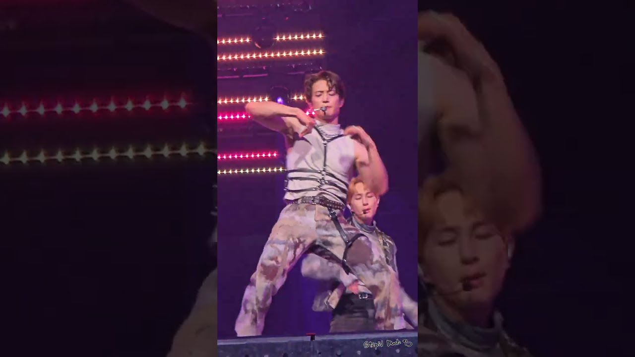 240525 「SHINee WORLD VI [PERFECT ILLUMINATION : SHINee’S BACK]」Body Rhythm MINHO focus