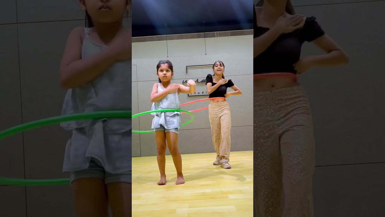 Uff | Vaishnavi More | Bang Bang | Hulahoop | Hoop Dance | DancingDoll