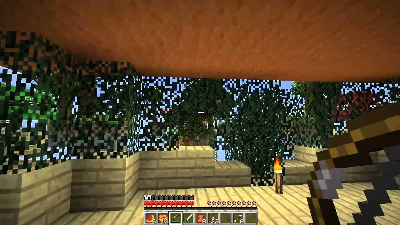 Minecraft Airborne PVP: COME GET ME! (Mini Game w/ Friends!) | iJevin