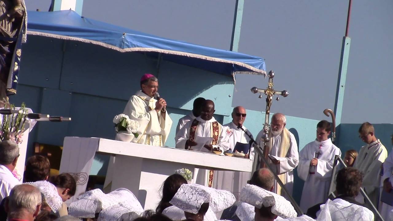 Pardon Notre Dame De La Clarté Procession Du  15 août 2016