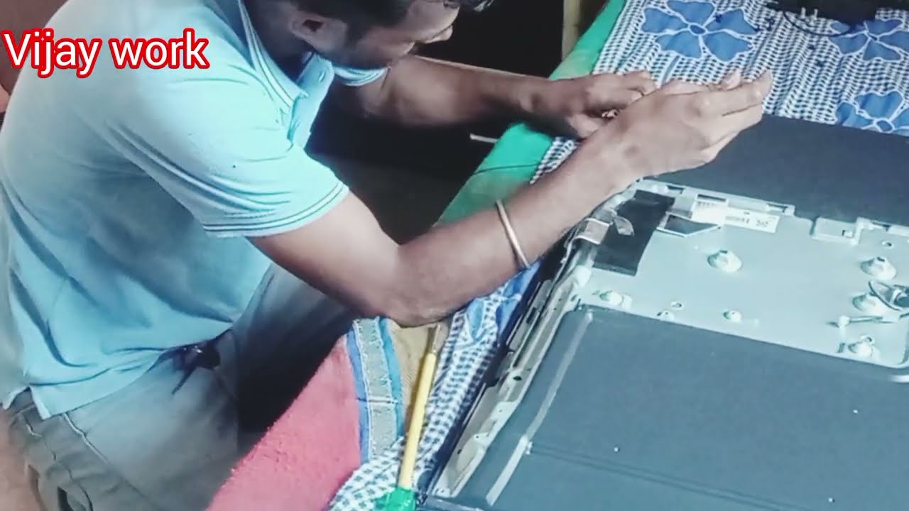 realme smart 32 inch LED display problem line