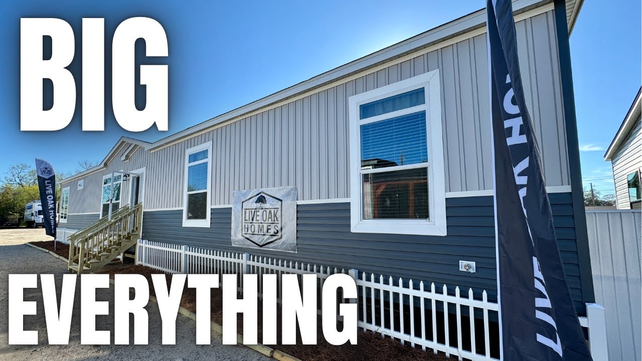 Y'all this NEW mobile home has some LARGE & UNIQUE features! Prefab House Tour