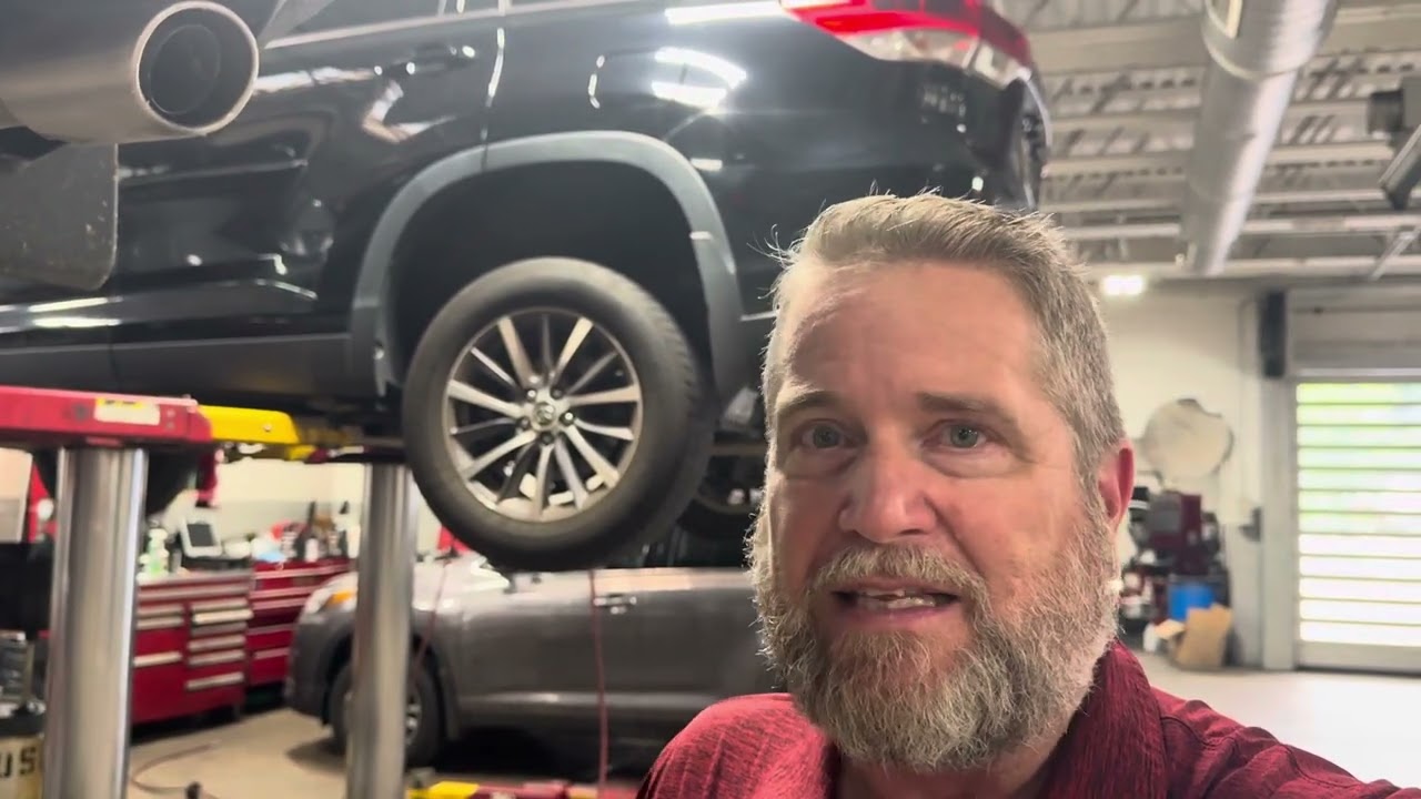 Электронный стояночный тормоз Toyota или что это за звук, когда я переключаюсь в положение парковки?