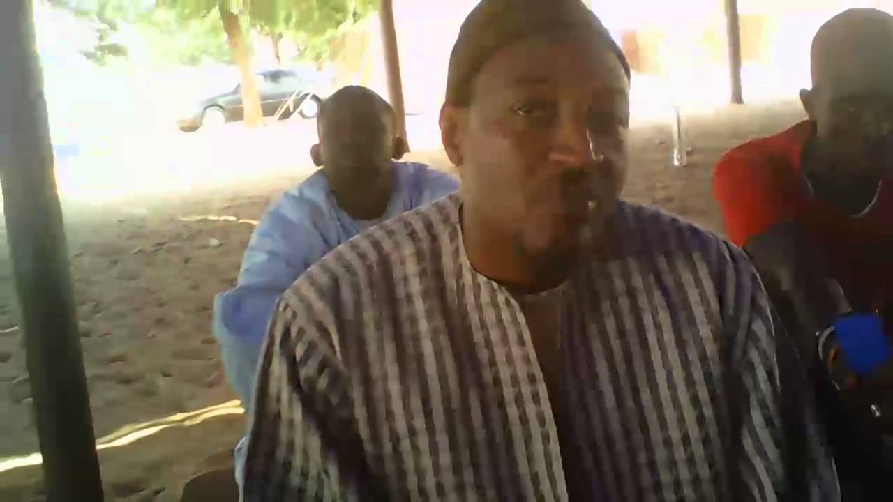 Entretien avec Mame saer diop de la famille de Cheikh Saadbou Diop (Gamou NGOUMBA janvier 2014)