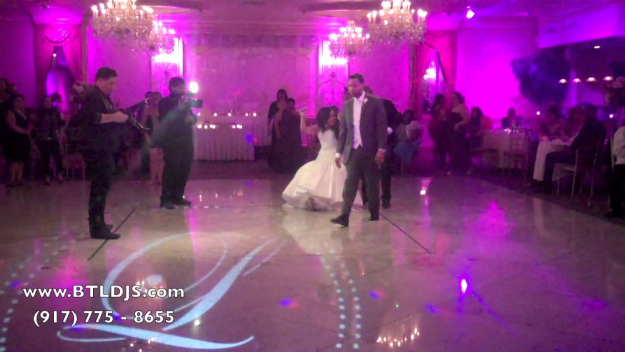 Wedding at Villa Barone (Bronx, NY) with DJ