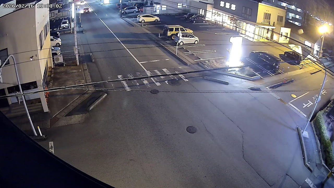 山形県山形市篭田交差点ライブカメラ Yamagata Yamagatashi Live camera.world.cam