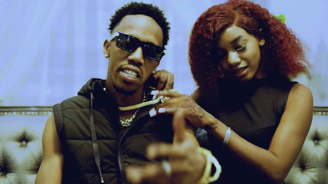 LE BLANC WESH -_YOUNG RICHE (CLIP OFFICIEL)