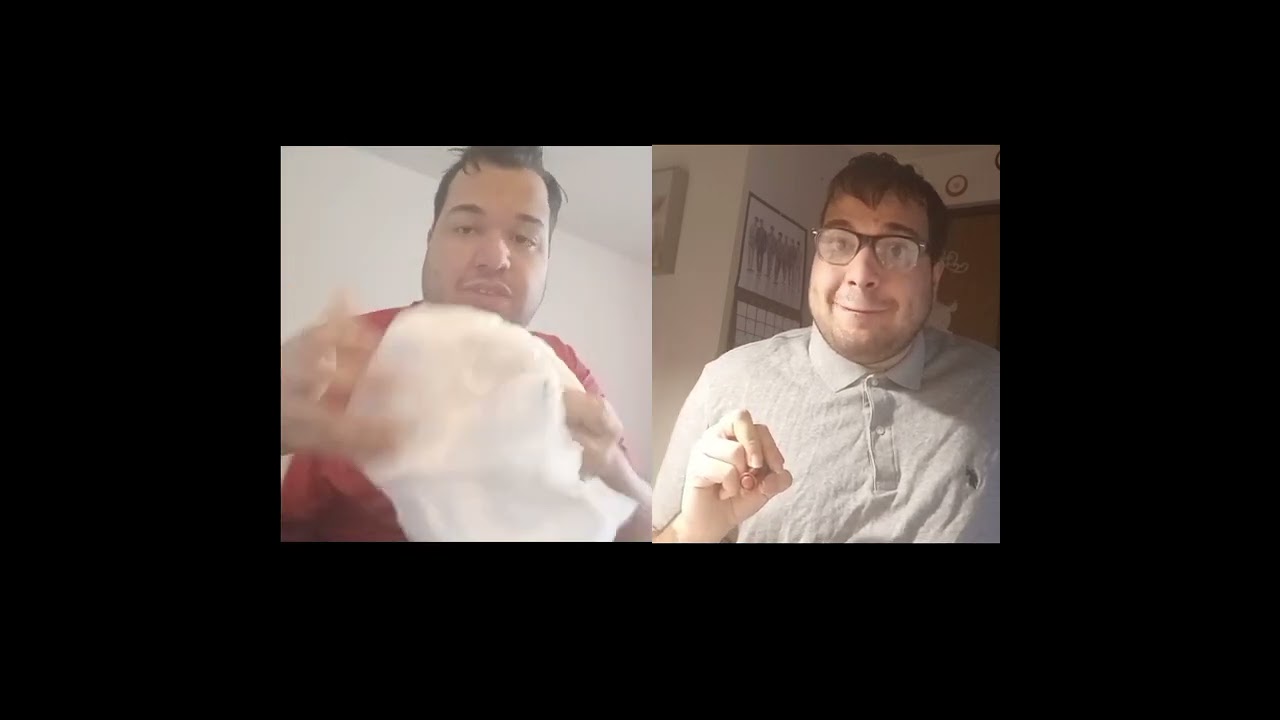 Sleepover Live Action Video Chat (s04 e08) Miles and Farrah on video chat