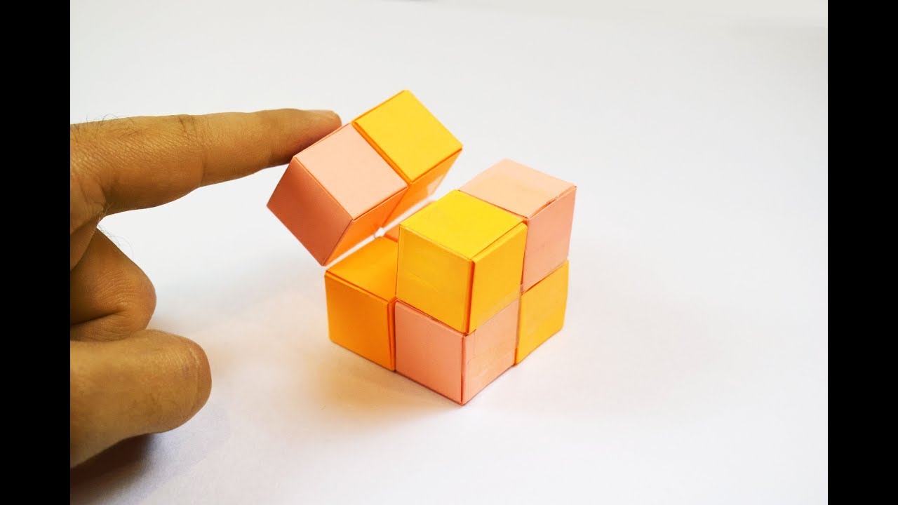 How to make a paper Infinity Cube?