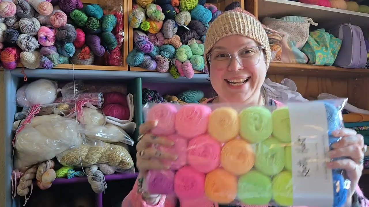 Knit In Public Day | Ietsie Klein Podcast | Episode 18