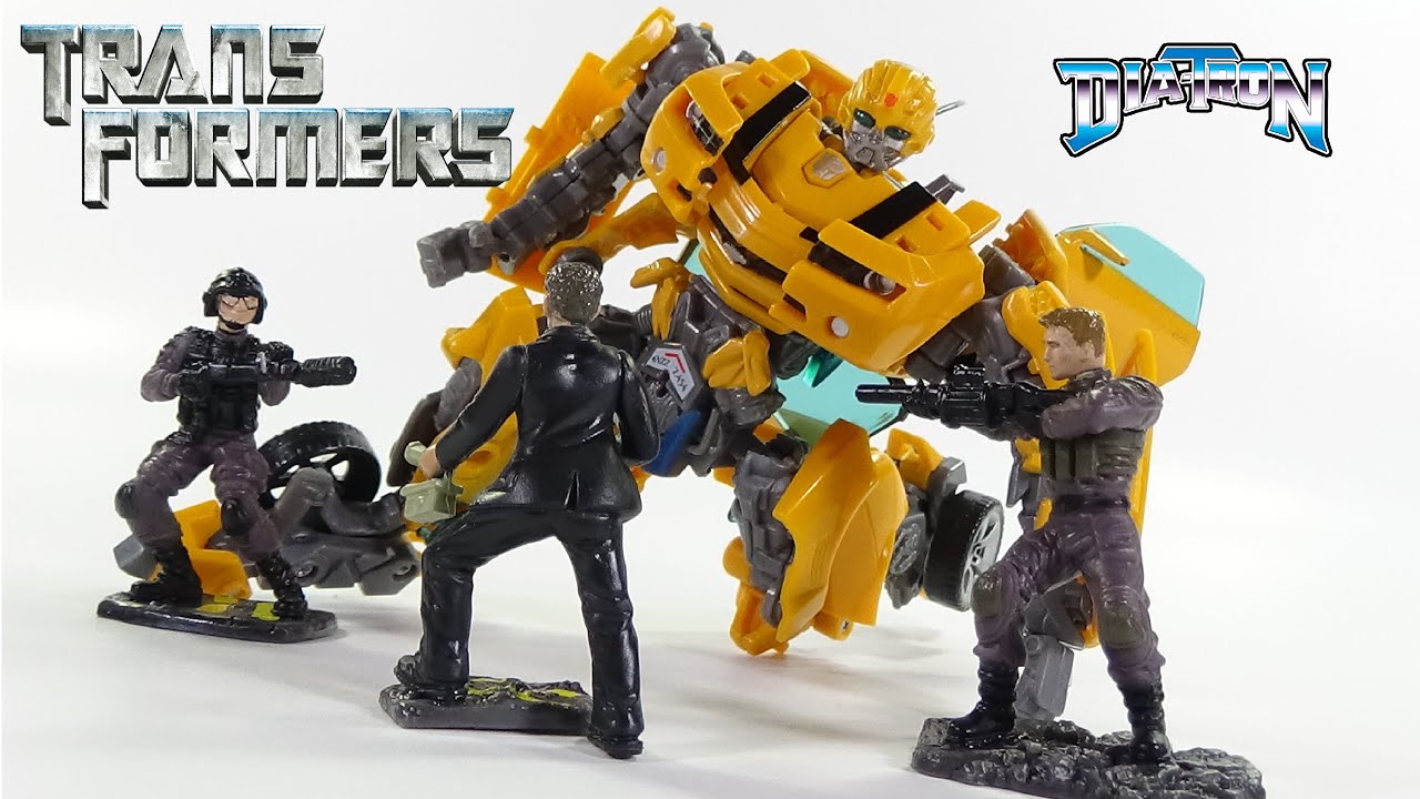 DIA-REVIEW TRANSFORMERS 2007 SCREEN BATTLES CAPTURE OF BUMBLEBEE