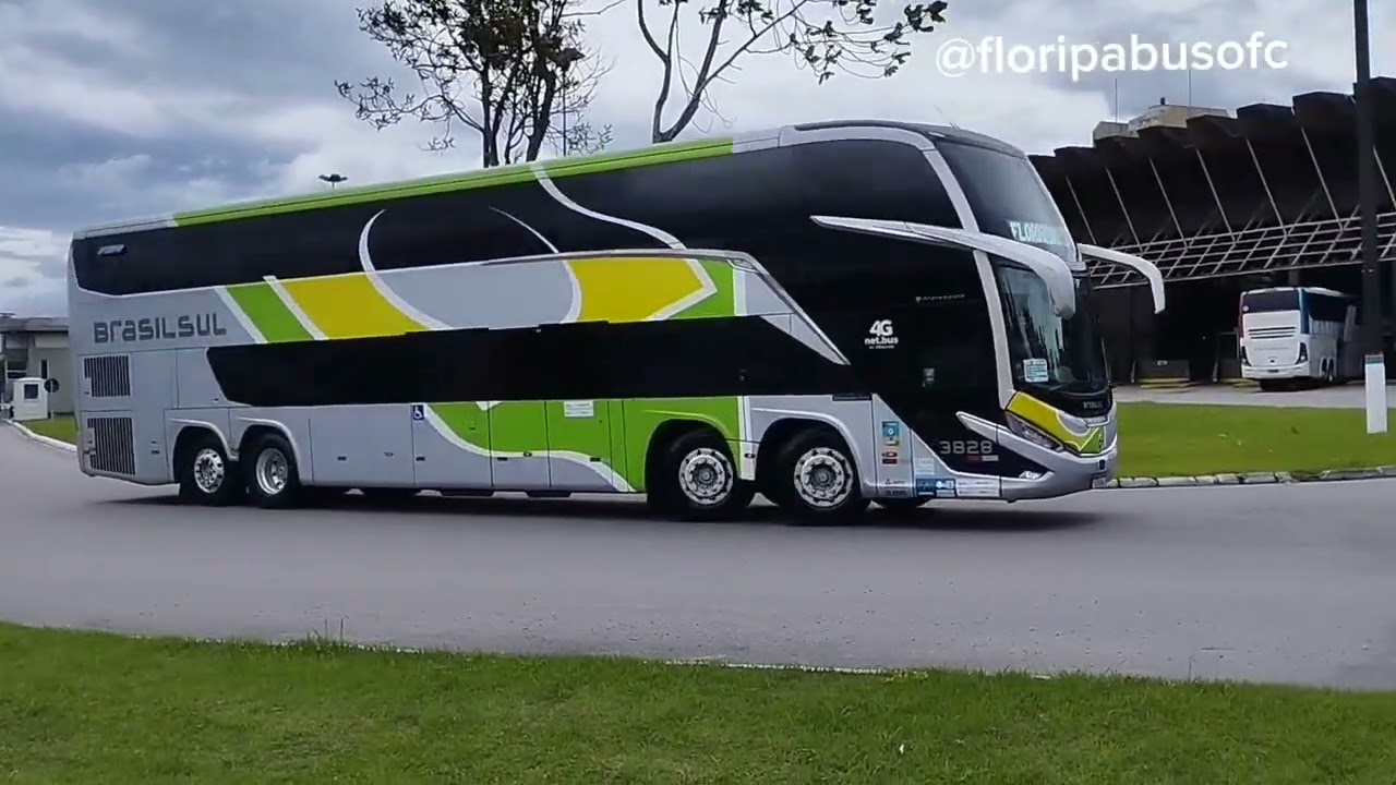 Movimento de Ônibus, rodoviária de Florianópolis, 18/10/2025, muitos DDs diferenciados....