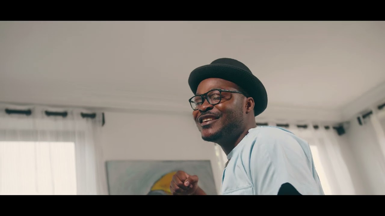 EMOREJ Powerful ( feat Jah phinga) clip officiel