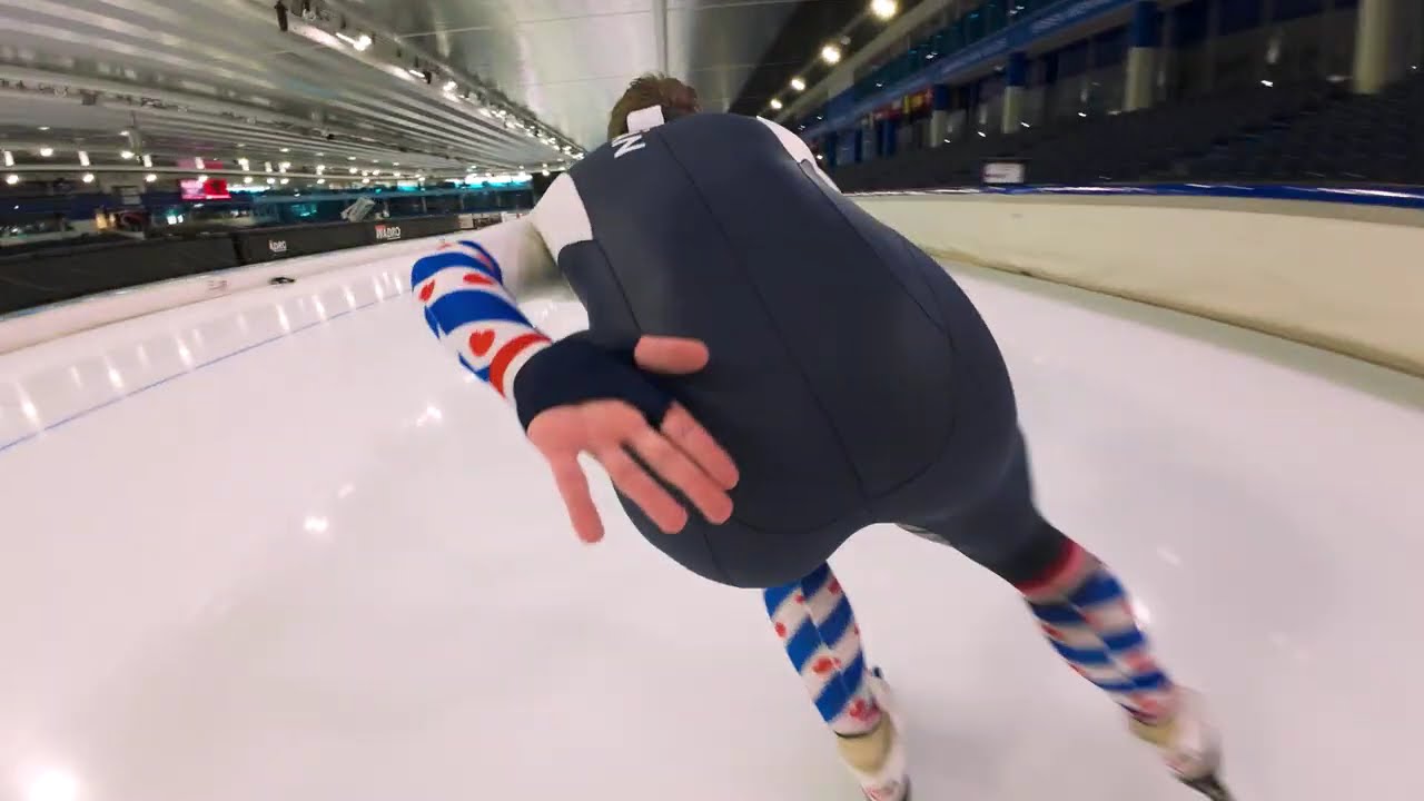 POV FAST SPEED SKATING INTERVAL TRAINING GEWEST FRYSLAN IN THIALF